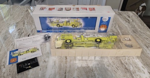 Corgi 53802 mack cf - us, tower