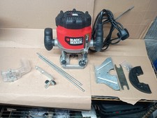 Black & Decker KW850E Plunge Router 1100W 230V with 1/4 Inch Collet