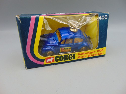 Corgi 400 1300 - corgi, school