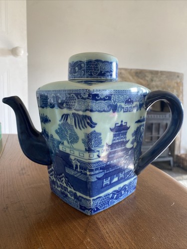 Vintage victoria ware - victoria,