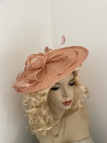 Nude peach blush fascinator - peach,