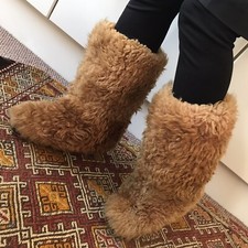 Vintage 1960s Ski Yeti Shearling Fur Moon Boots In 37/38 Or 4/5 Brown