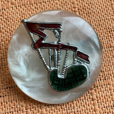 Vintage Scottish Bagpipes Souvenir Brooch, Red & Green enamel, mop