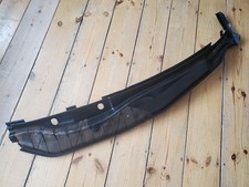 Mercedes W126 C126 SEC Windscreen Cover / Cowling - Centre Left - A1268300313