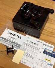 DAIWA Tatula TW 300XH Fishing Reel with Saltist 300 PE Spool Excellent Condition