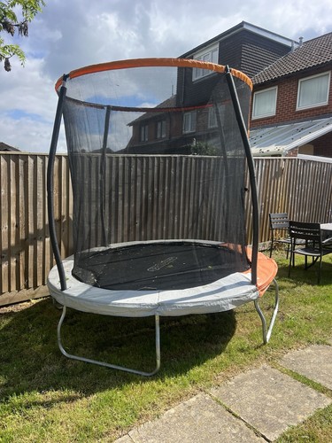 Trampoline