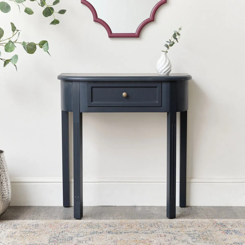 Navy black half moon - half, table