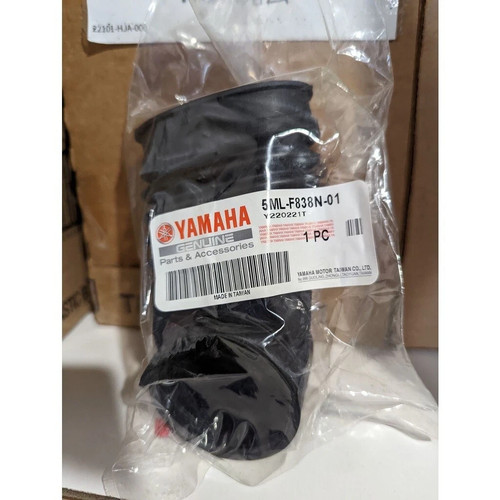 Air duct crankshaft inlet - inlet, pipe