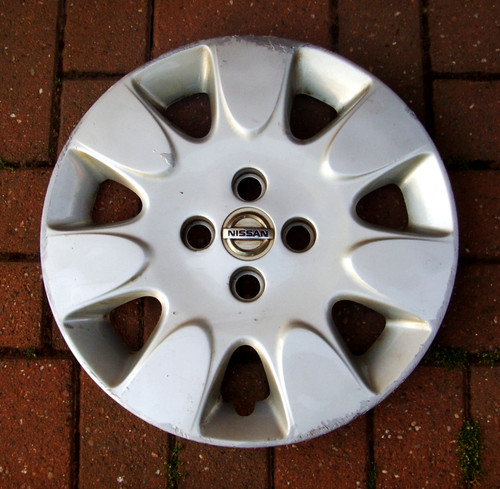 Nissan micra wheel - 15", trim