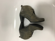 ECCO LADIES COURT SHOES UK