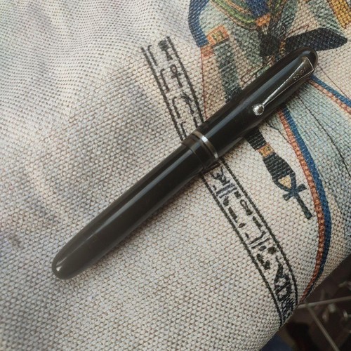 Pilot 1940s wartime ebonite - pilot,