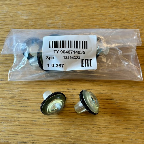 Genuine toyota rear - 2x,