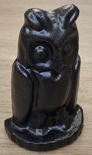 Vintage black cast iron - cast, owl