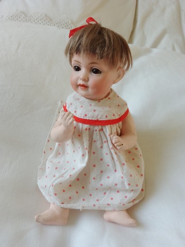 Antique vintage small - small, 7"