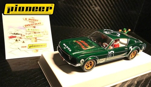 Pioneer slot car mustang - pioneer,