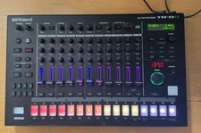 Roland TR-8S Rhythm Performer
