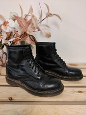 Dr. Martens AirWair 11822