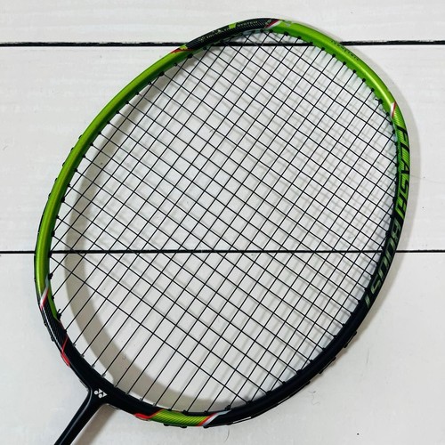 Yonex voltric badminton - fb,
