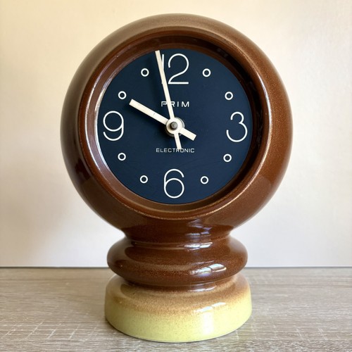 Space age atomic orb clock - space,