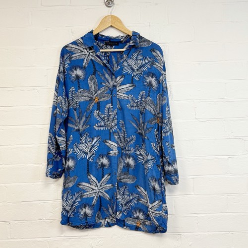 Emma willis next - emma, tropical