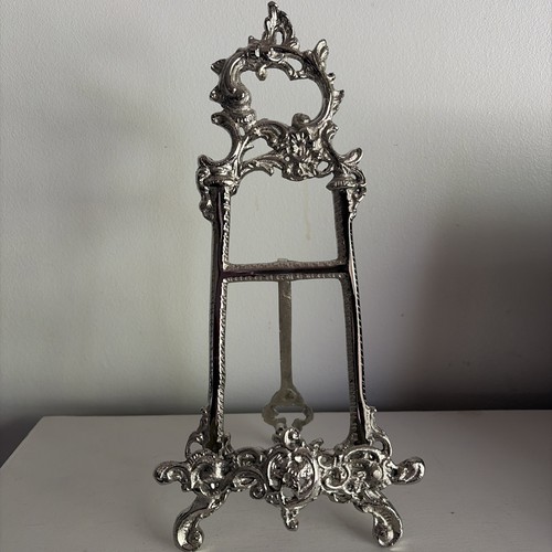Silver metal display easel - silver,