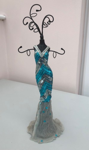Vintage mannequin jewellery - vintage,