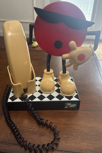 Vintage 1990 iconic - 7-up, spot