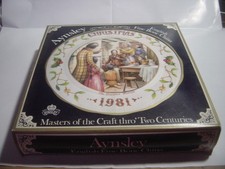 Aynsley Christmas Plate 1981 " The Cratchit Family" Bone China-BOXED-MINT COND