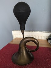 Vintage Brass Bulb Horn Car