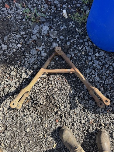 Axle frame from fordson - from,