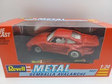 Vintage 1990 Revell Metal