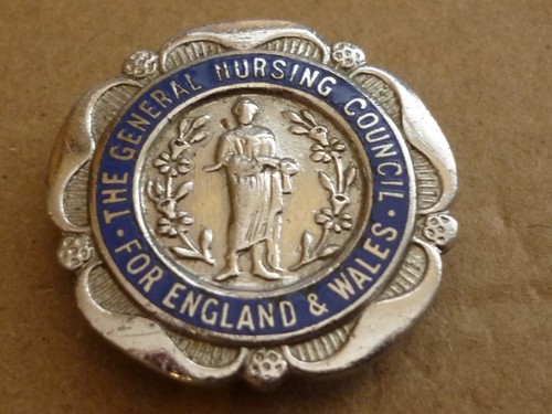Vintage enamel badge general - vintage,