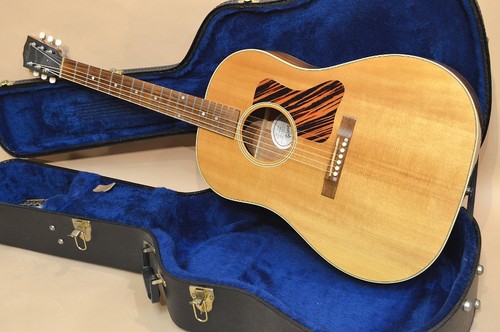 Gibson 2013 - j-35, (2013)