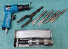 Heavy Duty Air Hammer Gun Chisel   ** PLUS ** 5 Chisels AND an Impact Driver Set