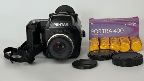 Pentax 645n medium format - pentax,