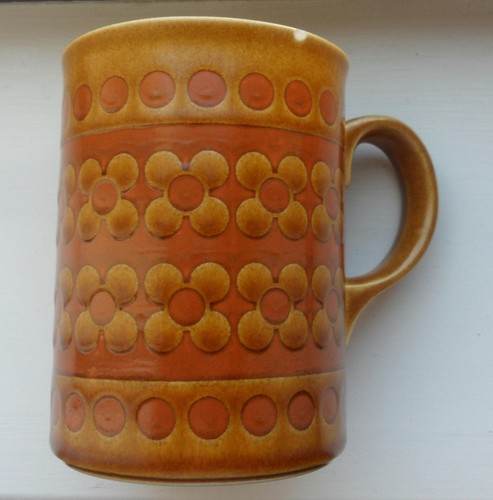 Hornsea pottery saffron - saffron, mug