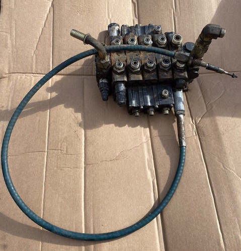 Genuine jcb 803 valve - 803,