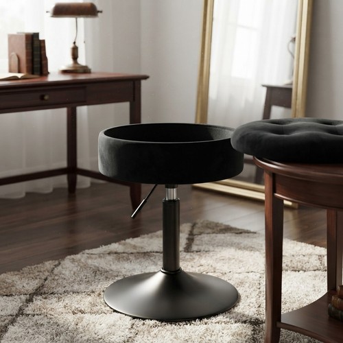 Elegant black velvet dressing - elegant,