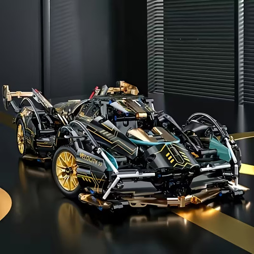 Large scale v12 - scale, engine