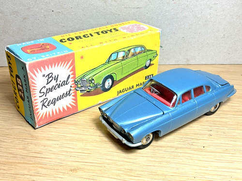 Corgi 238 jaguar saloon - corgi,