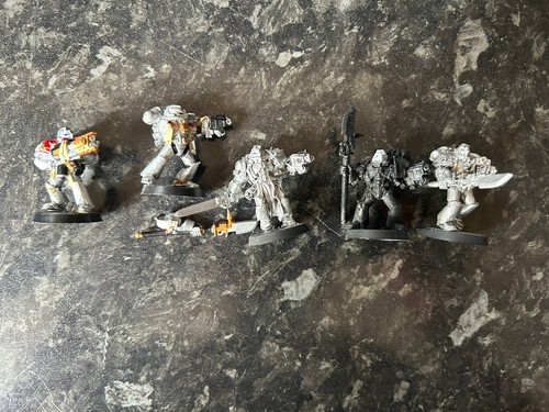 Grey knights metal - grey,
