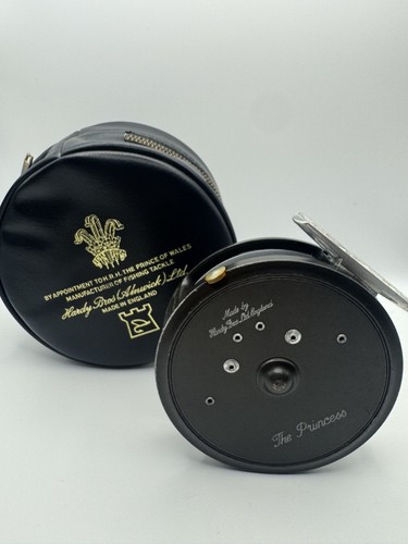 Hardy vintage fly fishing reel - fly,