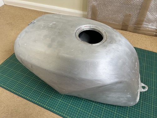 Ducati 851 888 oem aluminium - ducati,