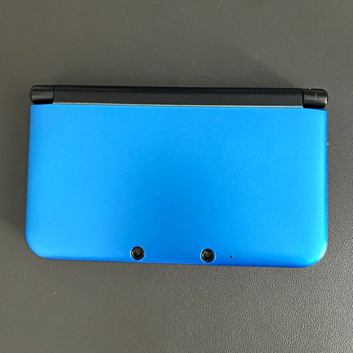 Nintendo 3ds handheld - xl,