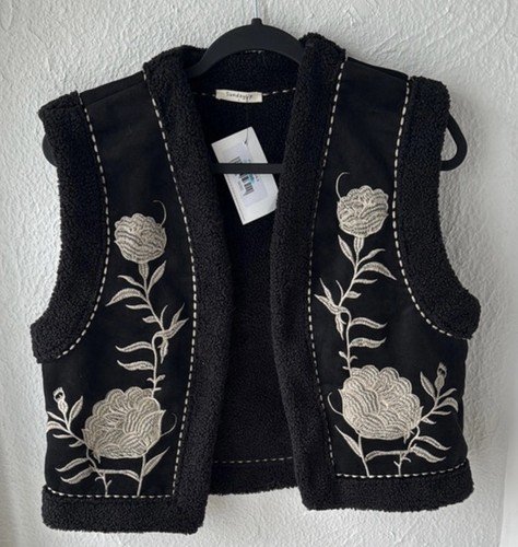 Zara embroidered faux