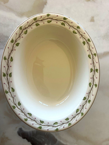Wedgwood queen ware - queen's,