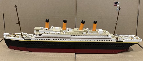 Rms titanic brick built model - brick,