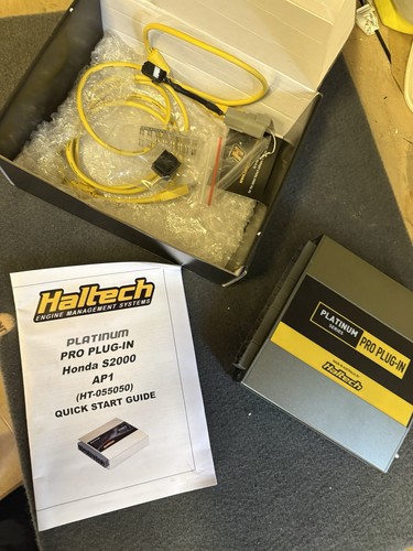 Haltech platinum pro plug - haltech,