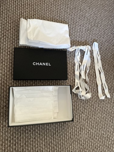 Chanel authentic gift box - chanel,