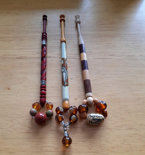 Wood lace bobbins wired - wood, +